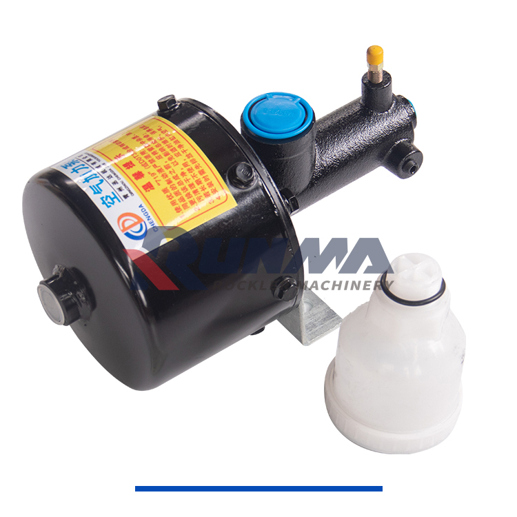 RB3002R丞达小装20型空气加力泵（塑料杯） (5)