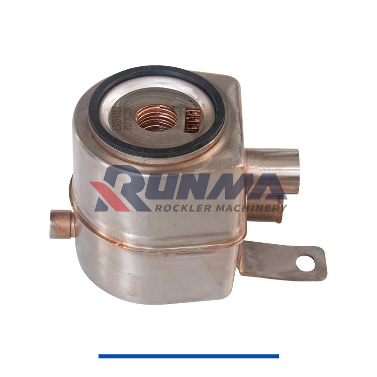 TBD226B Oil Cooler RE3095R