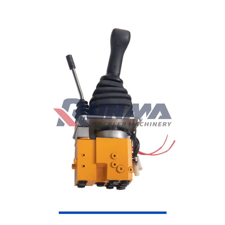 RH4011R最常用三手柄先导阀XDF3 (5)