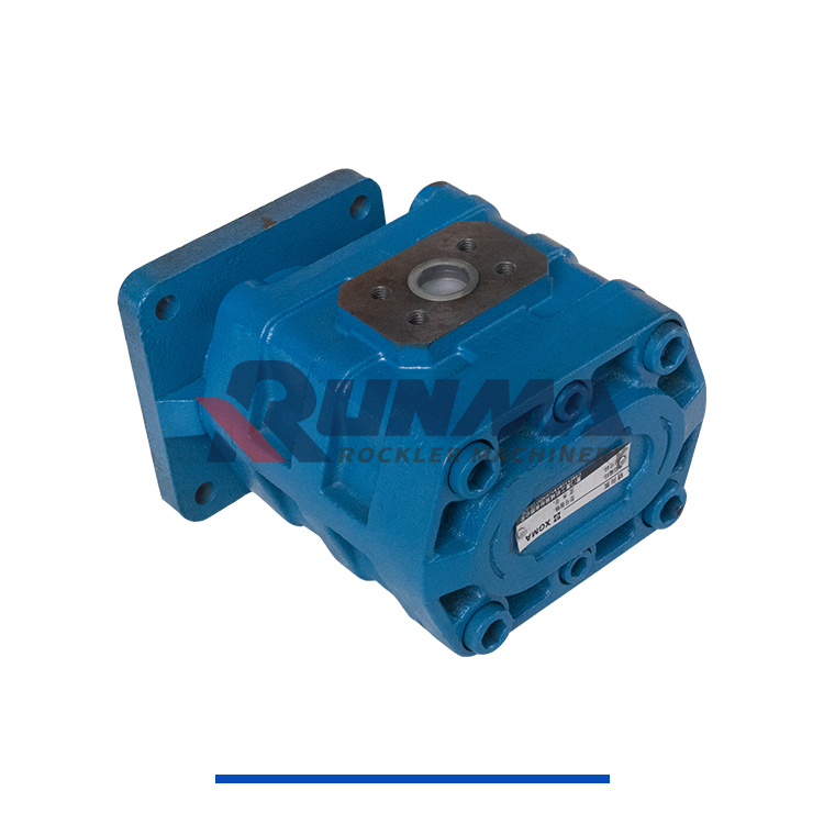 厦工11C0028泵 (5)