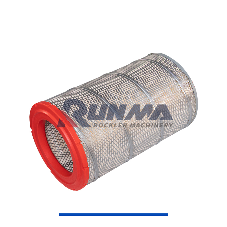 RF1037R潍柴斯太尔国二2440空滤滤芯(4)