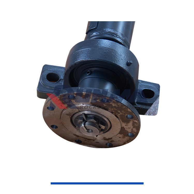 RT2017R柳工856前传动轴L=809-(2)