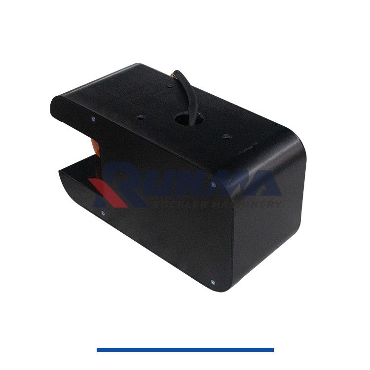 临工前组合大灯-三孔-右-(4)